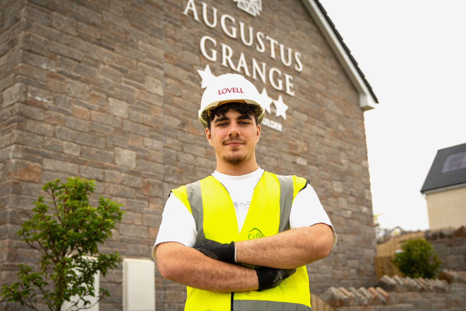 Pembrokeshire developer helps apprentice build career in construction 
